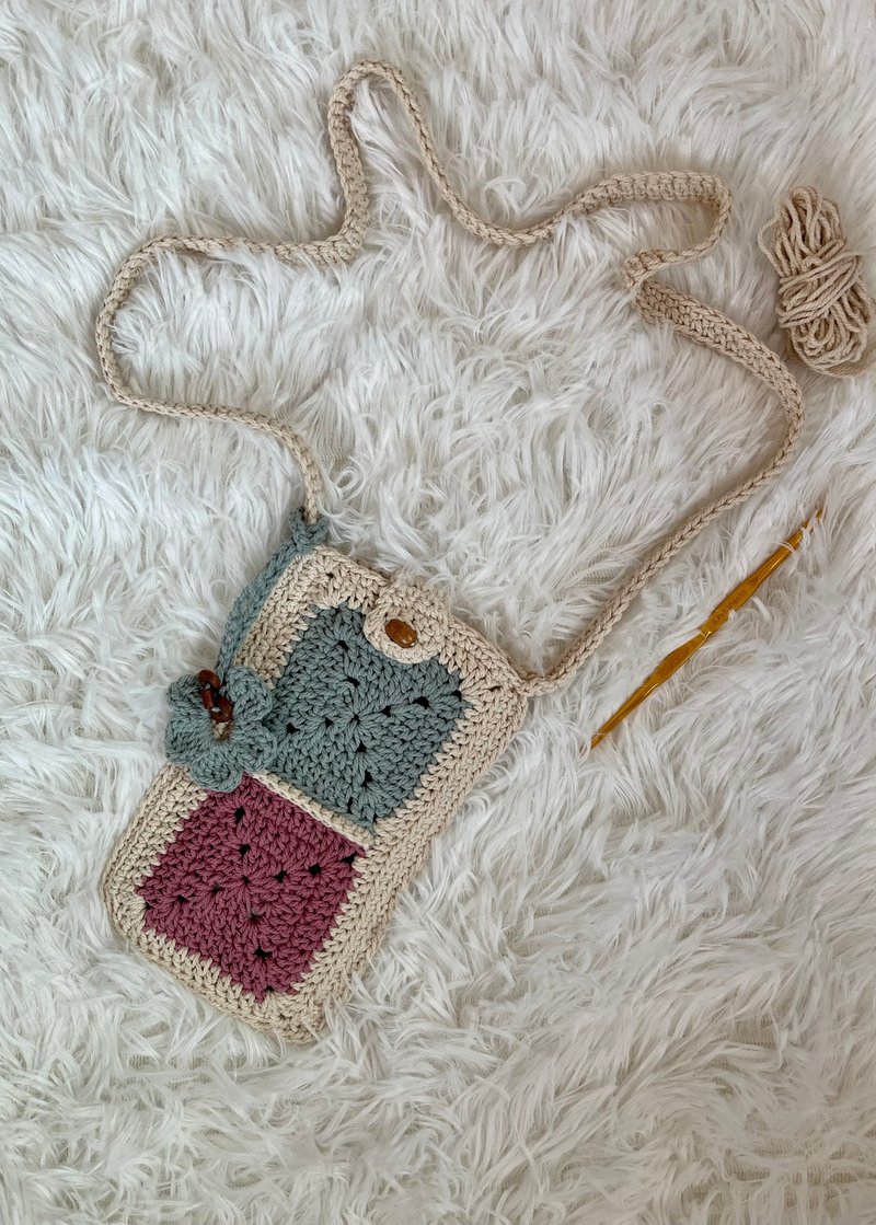 Crochet handmade phone bag - Other - Cotton & Hemp 