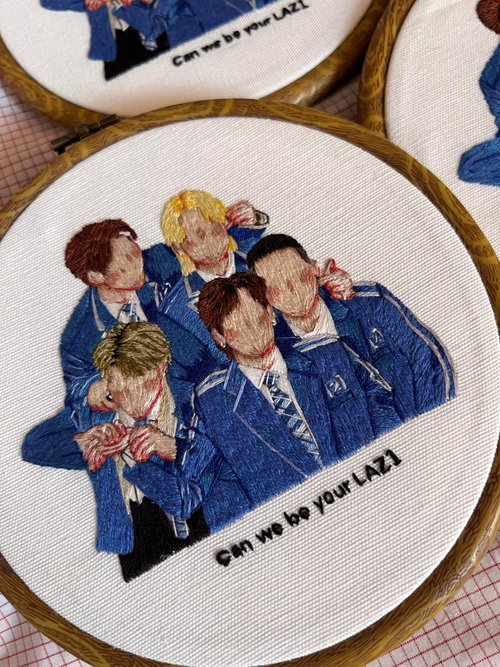 刺繍の置き物 Amazon | 両面刺繍 (花鳥図） 中華刺繍品 高級置物 蘇州刺繍