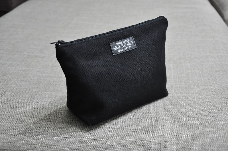 ENDURE / large size cosmetic bag - Toiletry Bags & Pouches - Cotton & Hemp Black