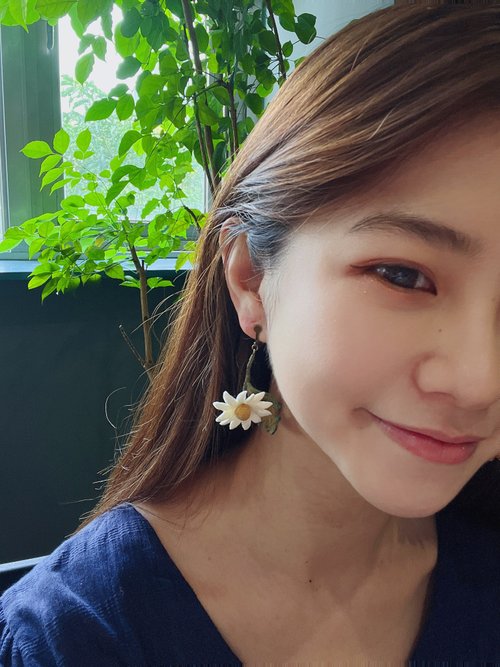 デイジー様 4点おまとめ 本物のお花のピアス イヤリング 500x0.jpg