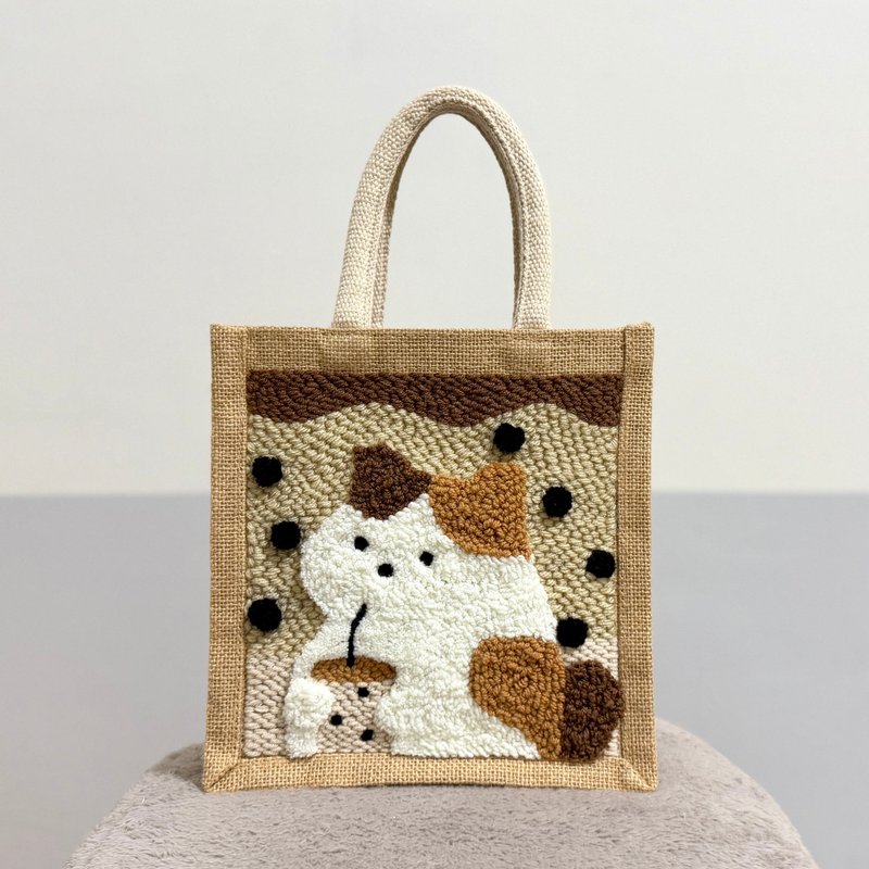 【設計師原創手作】俄羅斯刺繡提袋 × 珍珠奶茶捲 - 手提包/手提袋 - 棉．麻 卡其色