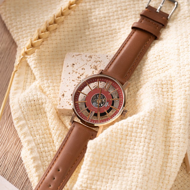 W.wear Hollow Surface Wearing Watch-Red - นาฬิกาผู้หญิง - แก้ว สีแดง