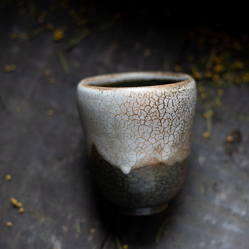 Perseverance - Water Cup - 手引き手造り陶器 - グラス・コップ - 陶器 ブラウン