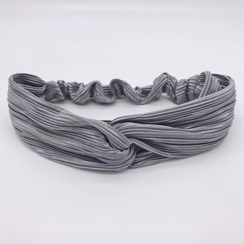 Eternal texture wrinkled silver handmade hair band limited hair band cross hair band - เครื่องประดับผม - ผ้าฝ้าย/ผ้าลินิน สีเงิน