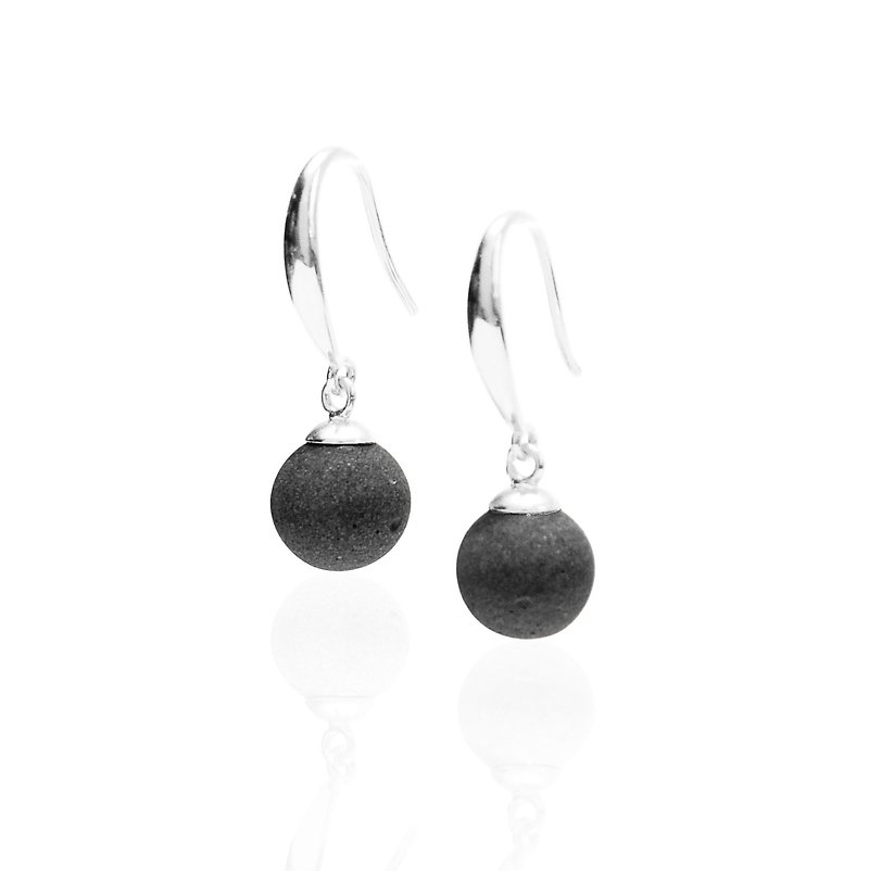 Mini Moon Moon Total Eclipse Cement Earrings (Ear Hook Style) | Planet Series - ต่างหู - ปูน สีดำ