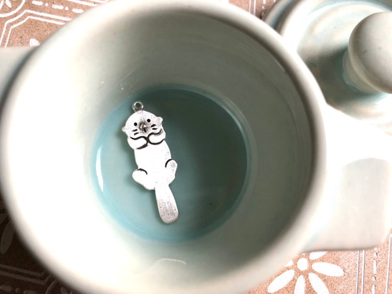 純銀**圖畫系列=海獺萌答答+16~18吋純銀鍊** novtzu純手作 - 項鍊 - 純銀 銀色