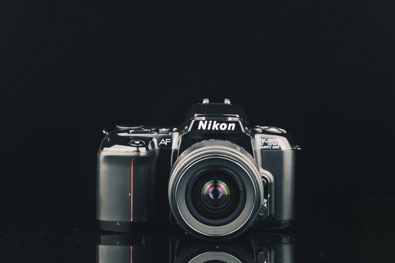 NIKON F-601+TAMRON AF 28-80mm F=3.5-5.6 #4859 #135底片相機 - 相機/拍立得/底片相機 - 其他金屬 