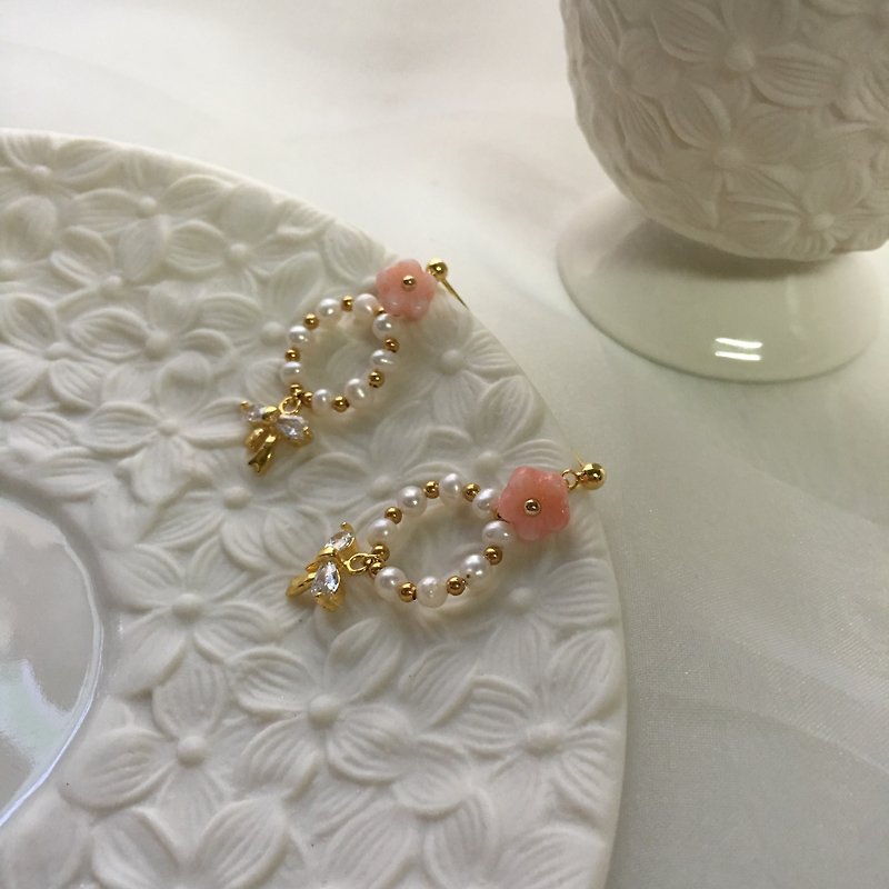 [Ruosang] Flowers are real. Natural pearl. Inlaid Stone. Bow. Little cherry blossoms.
