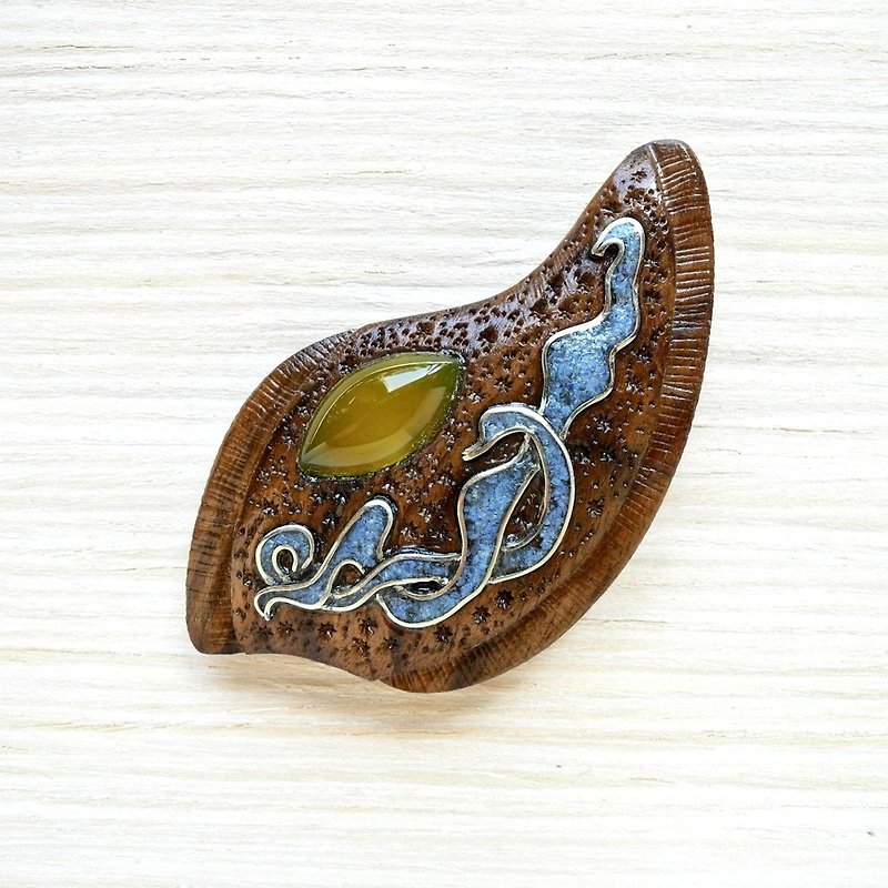 Wood women brooch with yellow chalcedony - Brooches - Wood Multicolor