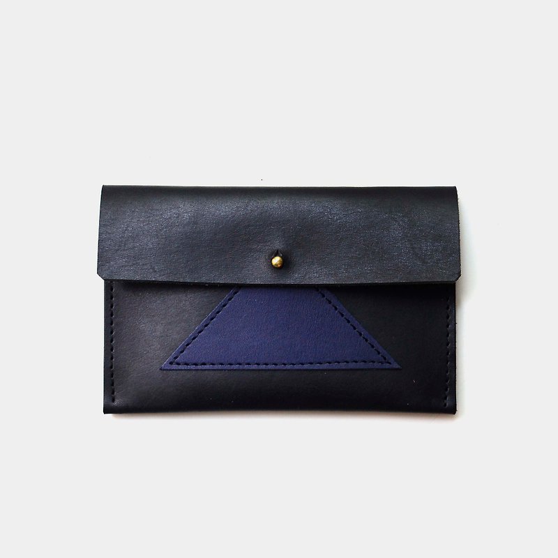 [Sea urchin rice ball lunch box] cowhide business card holder leather card holder leisure card holder black X blue stitching - Card Holders & Cases - Genuine Leather Black