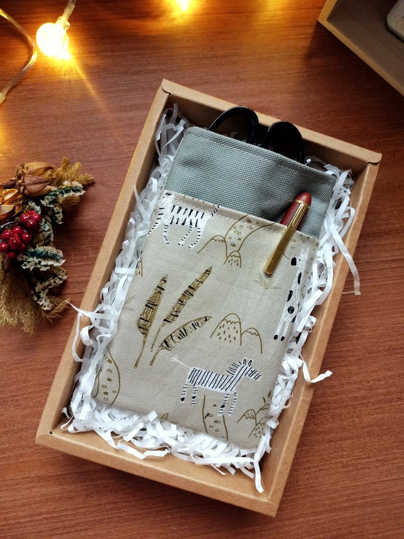 手工縫製-護理師/醫師 雙層筆袋-配色款 - 鉛筆盒/筆袋 - 棉．麻 多色