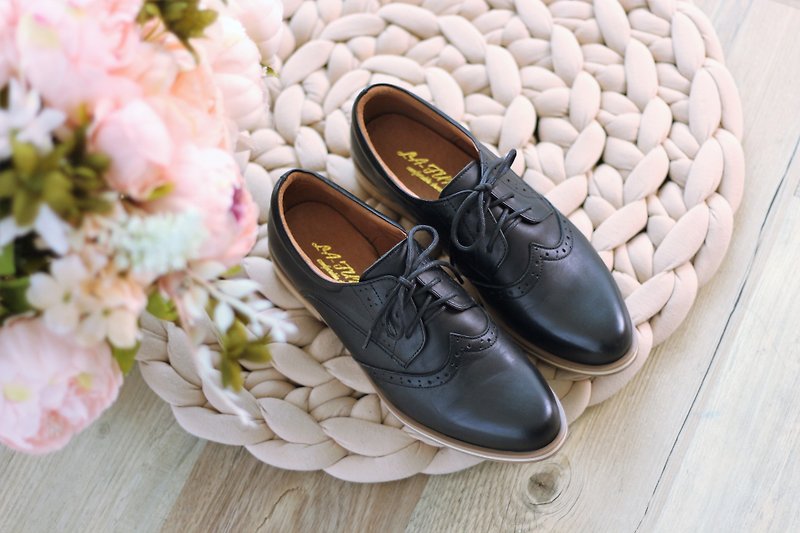 [British carved style] Kangaroo women's shoes. Ink carbon black - รองเท้าหนังผู้หญิง - หนังแท้ สีดำ