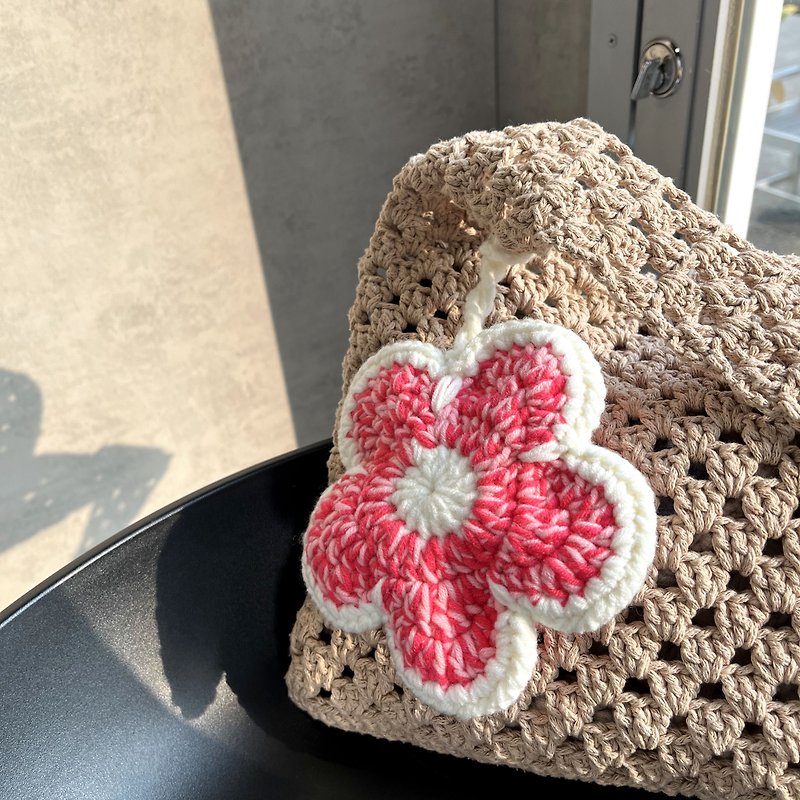 Small bead handmade-drink system two-color floral storage bag/handmade crochet/innovative color matching/carry cosmetic bag - Coin Purses - Cotton & Hemp Multicolor