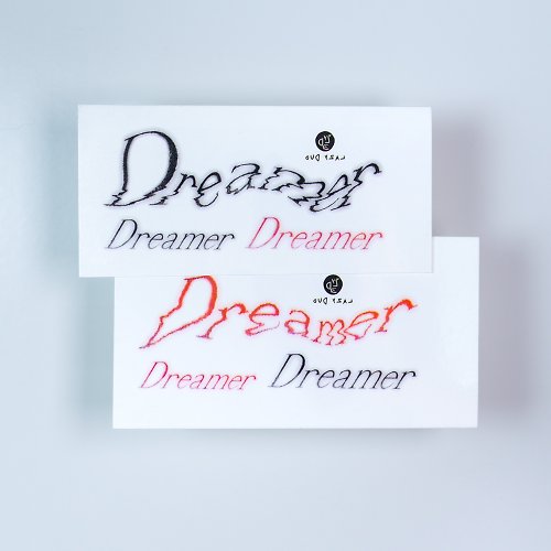 ╰ LAZY DUO TATTOO ╮ Dreamer 夢想家 紅黑 抽像波浪字體 防敏感紋身貼紙 防水文字刺青