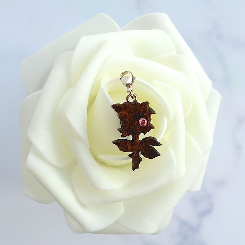 Rose wooden charm - พวงกุญแจ - ไม้ สึชมพู