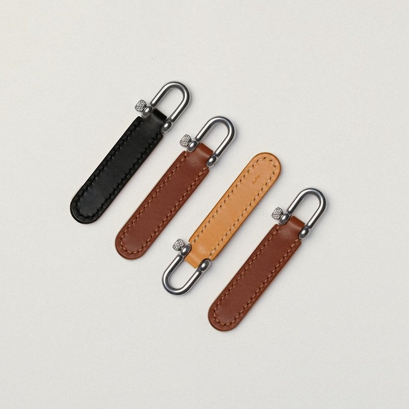 【革小物】皮革鑰匙吊牌 鑰匙圈 KEYTAG、原 茶 黑、手工縫製 - 鑰匙圈/鑰匙包 - 真皮 咖啡色