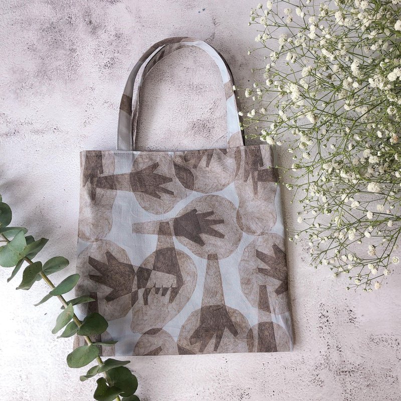 [Quick Shipment] Lunch break small square bag-penetrating forest printing - กระเป๋าถือ - ผ้าฝ้าย/ผ้าลินิน สีเทา