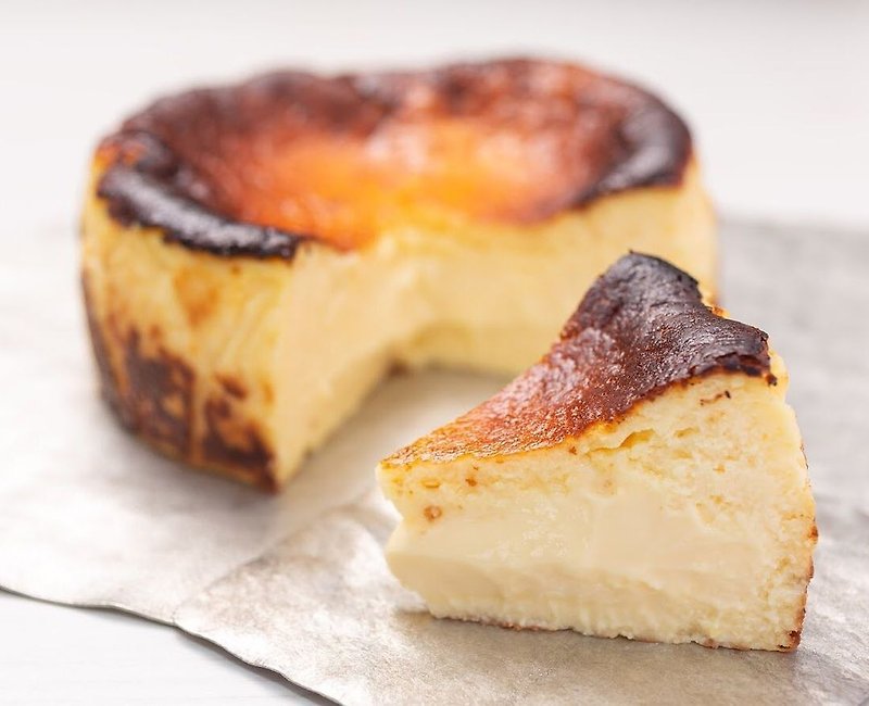 【Half-rare】Low-Sugar Vanilla Basque Cheese - เค้กและของหวาน - อาหารสด สีนำ้ตาล