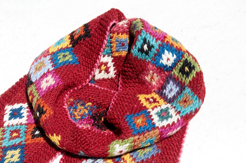 Christmas gift limited a hand hook woven scarf / wool hook woven scarf / hook woven scarf / hand woven scarf / geometric woven wool scarf - Nordic colorful geometric forest wind flower scarf red - Scarves - Wool Red