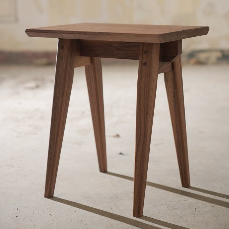 Burumu Workshop Torii Stool 鳥居櫈木工製作 - 木工/竹藝 - 木頭 