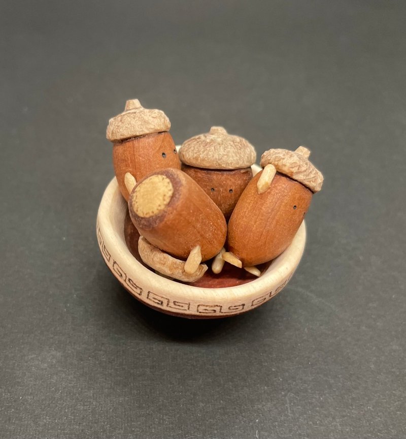 どんぐり大盛りどんぶり - 擺飾/家飾品 - 木頭 咖啡色
