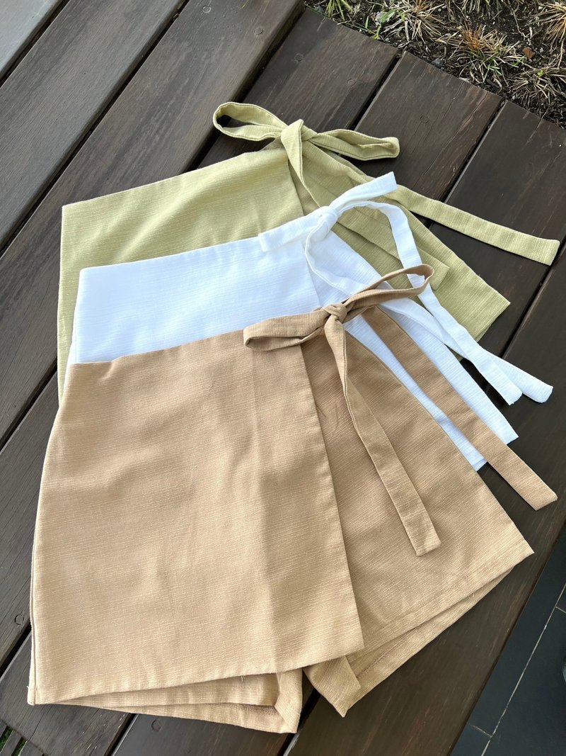 natural cotton skirt pants - 女短褲/五分褲 - 棉．麻 綠色