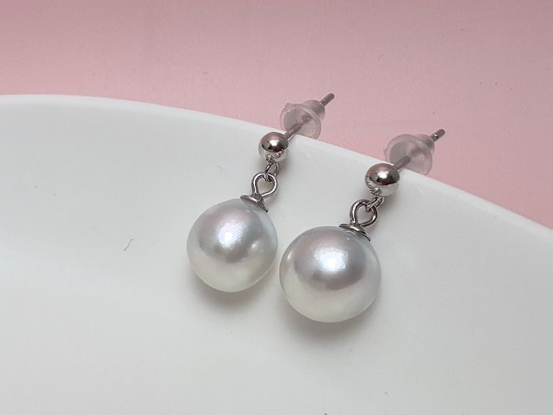 Akoya seawater pearls, Linen Silver earrings and simple pendant - Earrings & Clip-ons - Pearl Transparent