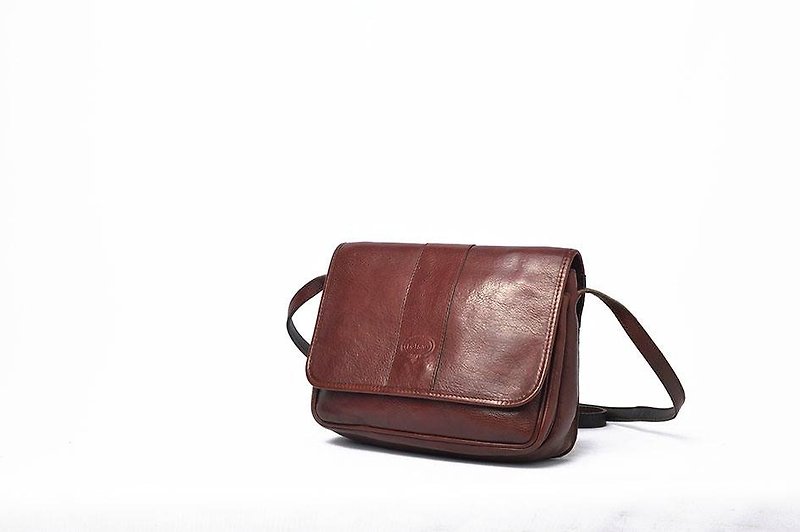 Vintage Antique oblique backpack - กระเป๋าแมสเซนเจอร์ - หนังแท้ สีนำ้ตาล