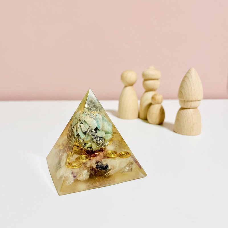 奧剛金字塔/orgonite/療癒/開運招財 - 擺飾/家飾品 - 半寶石 多色