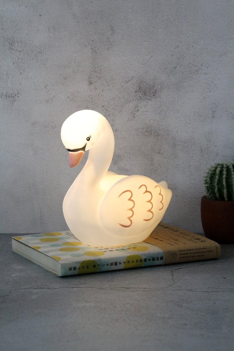SUSS-British Imported Fun Shaped Cute LED Night Light (Swan Shape) - Lighting - Plastic White