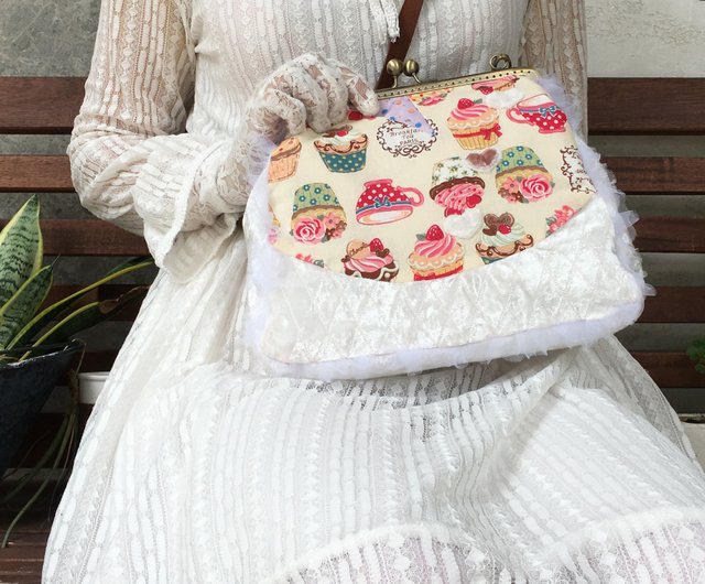 カップケーキ花柄 可愛い がま口 斜めがけ バッグ ショルダーバッグ