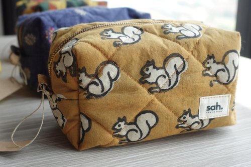 インド刺繍生地　ほわほわポーチ 生地変更あり】インド・インド刺繍生地 ポーチ・オフホワイト系