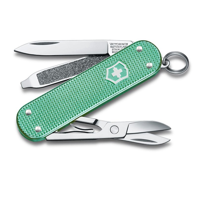 VICTORINOX Swiss Victorinox Minty Mint Classic Aluminum Mint Green 0.6221.221G - Camping Gear & Picnic Sets - Stainless Steel Green