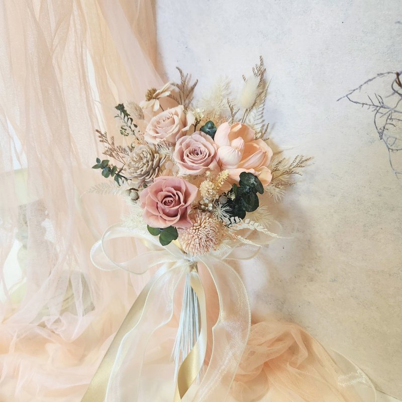 韓式永生小捧花 奶茶粉色系 - 乾燥花/永生花 - 植物．花 粉紅色