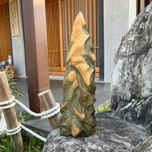 YCY：設計款信箱、金屬製品、設計傢俱、魔劍、妖刀，提供頂精緻的好選項 心山系列 原飢 綠檀擺件 山形藝品家飾擺件 小枯山水