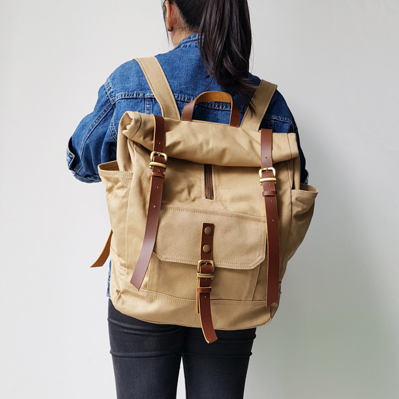 GENUINE LEATHER & COTTON CANVAS UNISEX ROLL TOP RUCKSACK BACKPACK - 後背包/背包/書包 - 棉．麻 咖啡色
