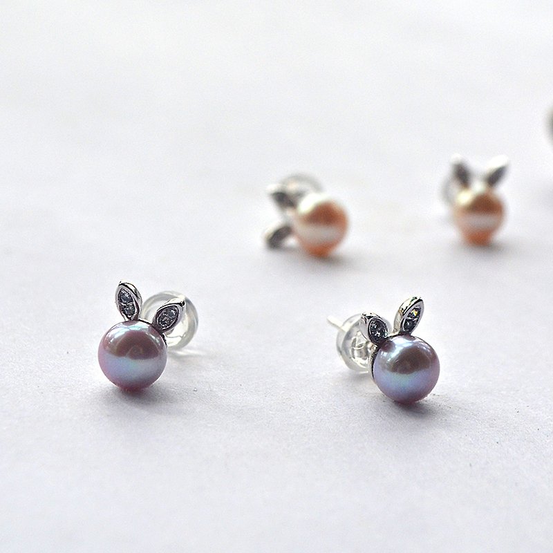 Rabbit ear pearl earring - Earrings & Clip-ons - Pearl 