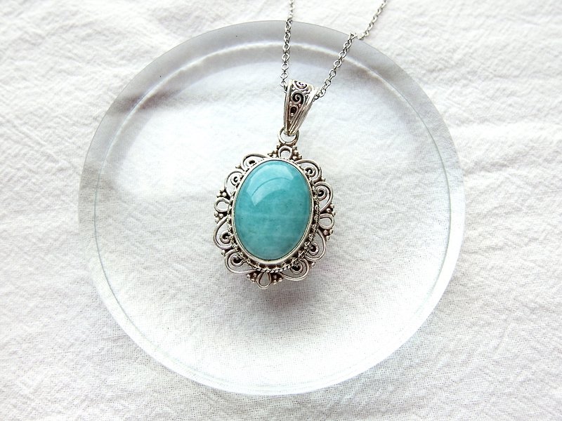 Tianhe stone 925 sterling silver elegant lace necklace Nepal handmade silverware - Necklaces - Gemstone Silver