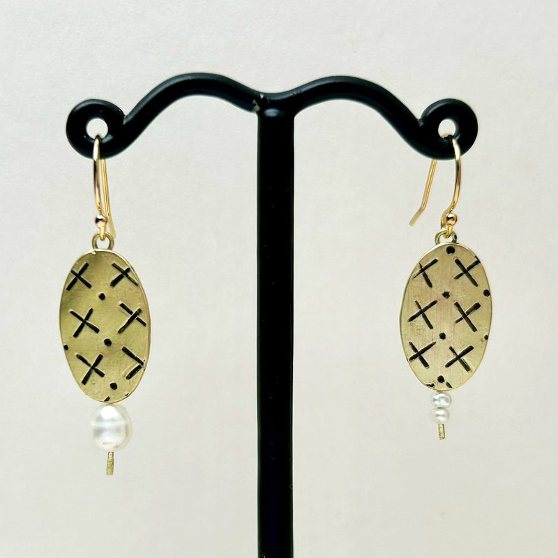 【Lineシリーズ】 #a476 ラインピアス/ 真鍮/ ハンドメイドギフト/ カスタマイズ - ピアス・イヤリング - 銅・真鍮 ゴールド