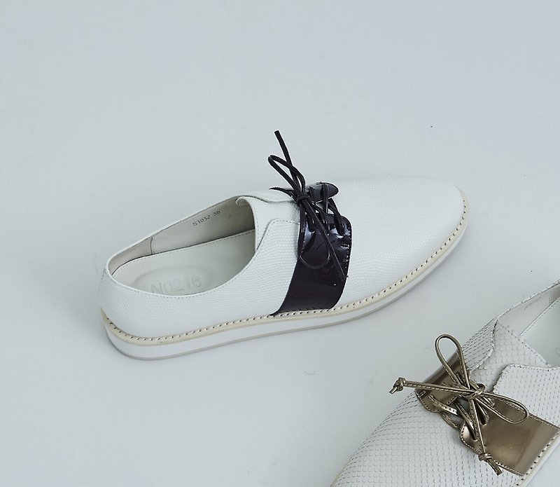 String straps round head leather casual shoes purple white - Women's Casual Shoes - Genuine Leather Purple