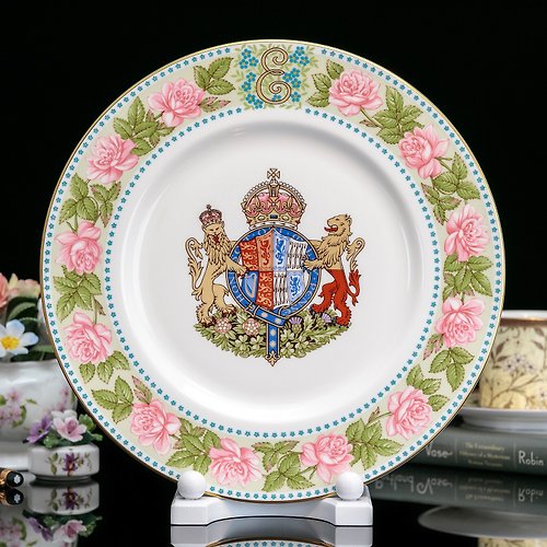 擎上閣裝飾藝術 限量1000英國製Mulberry Hall 1980皇家禮讚玫瑰骨瓷盤生日掛盤