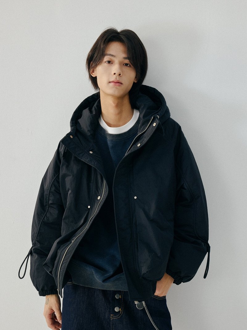 Japanese Retro / Cropped Hooded Down Jacket / 90% White Duck Down - เสื้อโค้ทผู้ชาย - วัสดุอื่นๆ หลากหลายสี