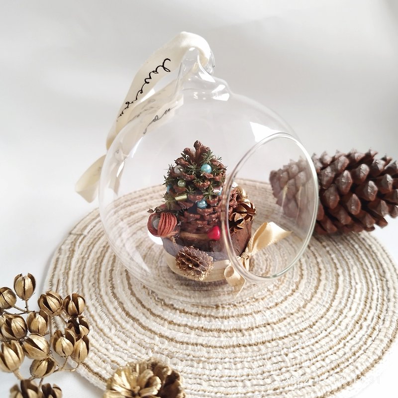 Pine Cone Christmas Glass Charm | Ribbon - Items for Display - Glass White