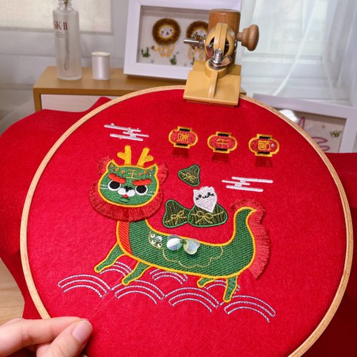 広東猫が獅子を起こす】縁起の良い如意立体刺繍絵 - ショップ LAZY DAY