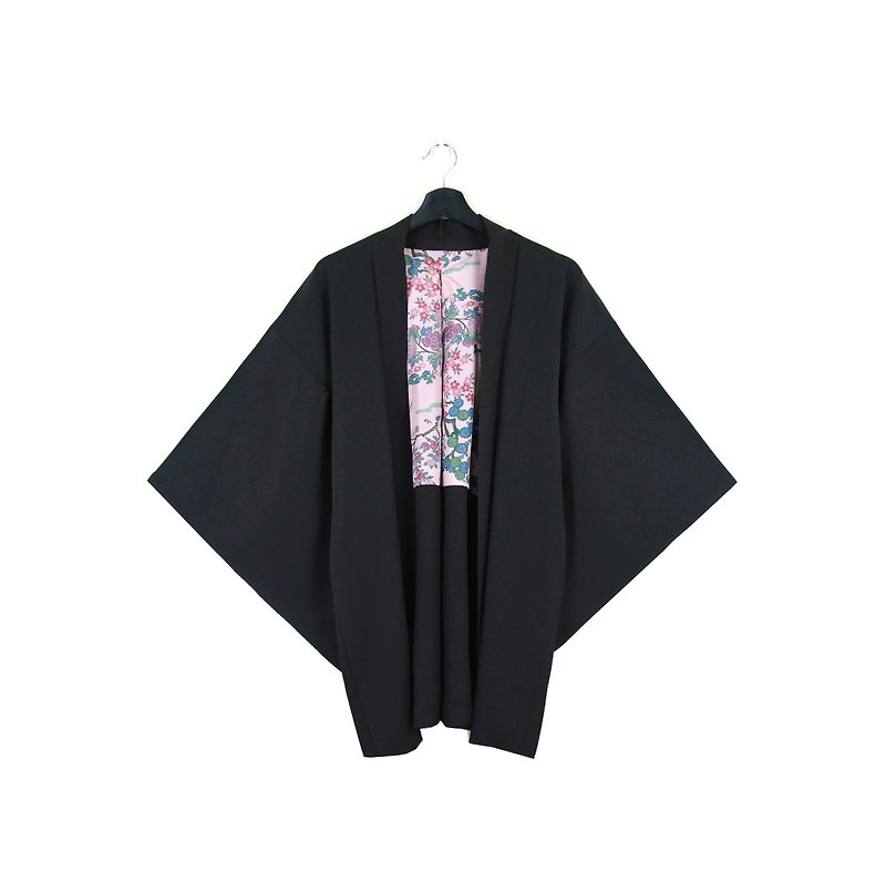Back to Green :: Japan back to kimono feather weave black fireworks embossed // men and women can wear // vintage kimono (KI-93) - Women's Casual & Functional Jackets - Silk 