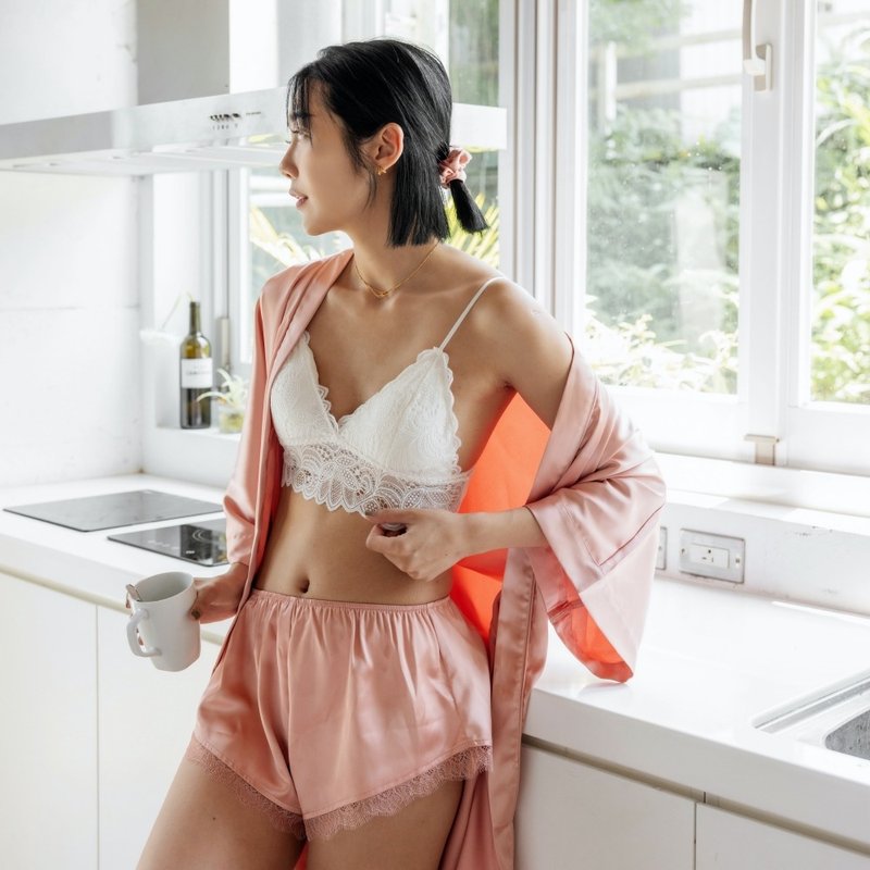 法式優雅軟蕾絲彈性無鋼圈內衣-潔白 - 女內衣褲 - 其他材質 白色
