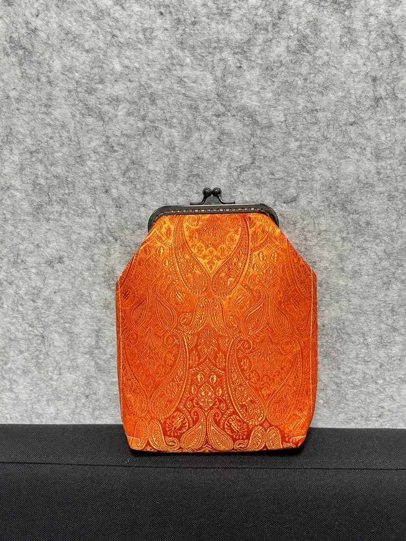 MBC 人手製 織錦腰果花 10cm 方形框 口金包 橙色 - 側背包/斜背包 - 棉．麻 橘色