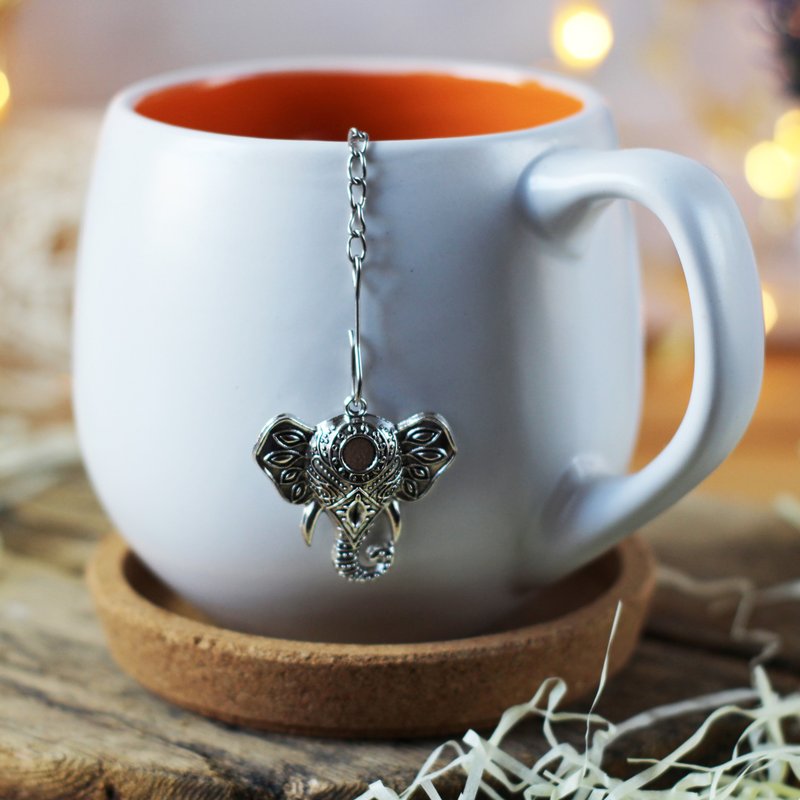 Tea steeper elephant for loose leaf tea, Tea Strainer with elephant pendant - 茶壺/茶杯/茶具 - 不鏽鋼 銀色