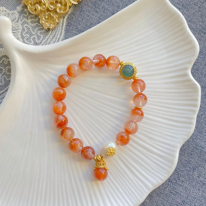 Red Gum Flower Natural Crystal Multi-treasure Bracelet // Mountain and Jewelry Handmade DIY Original - Bracelets - Crystal Red