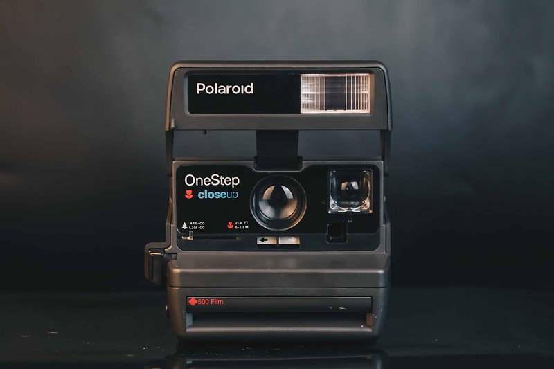Polaroid 600 one step close-up #拍立得 - Cameras - Other Metals Black